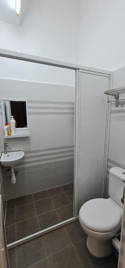 Voon 4 Bedroom Homestay Mersing Exterior photo